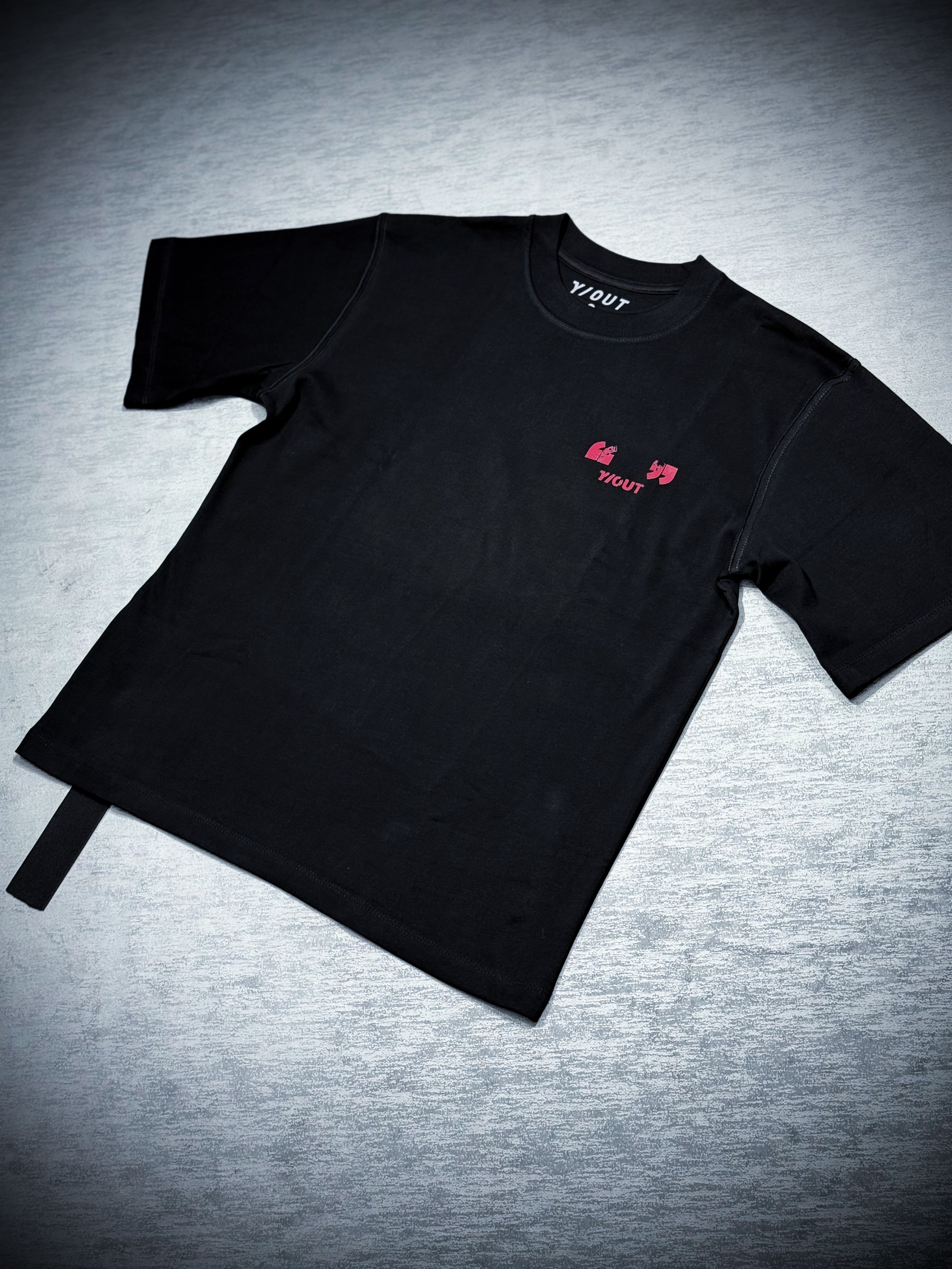 CAMISETA Y/OUT