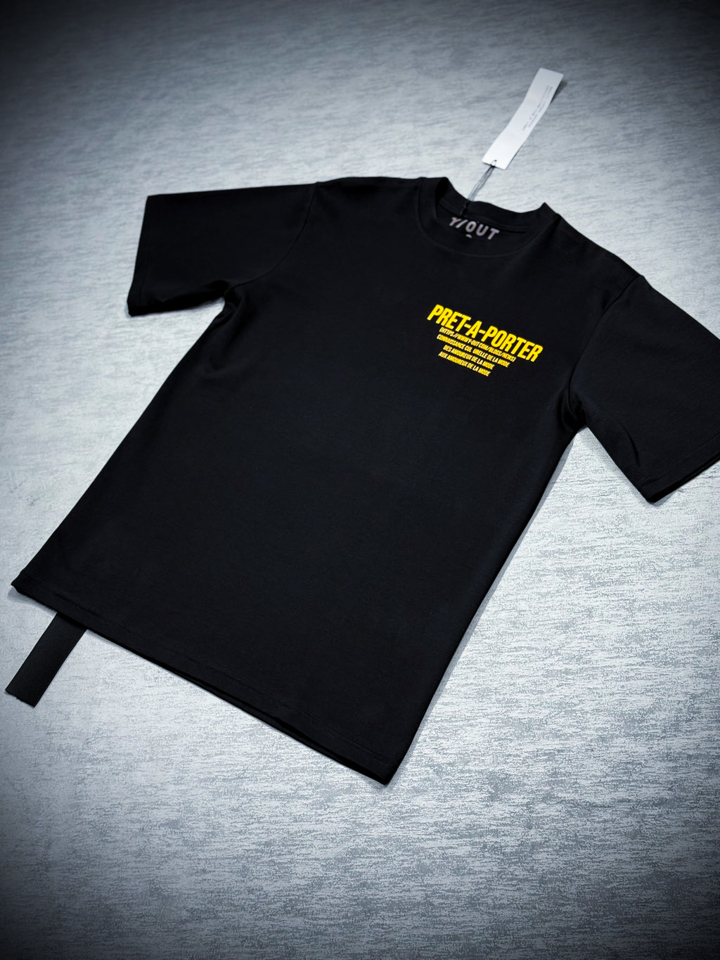 CAMISETA Y/OUT