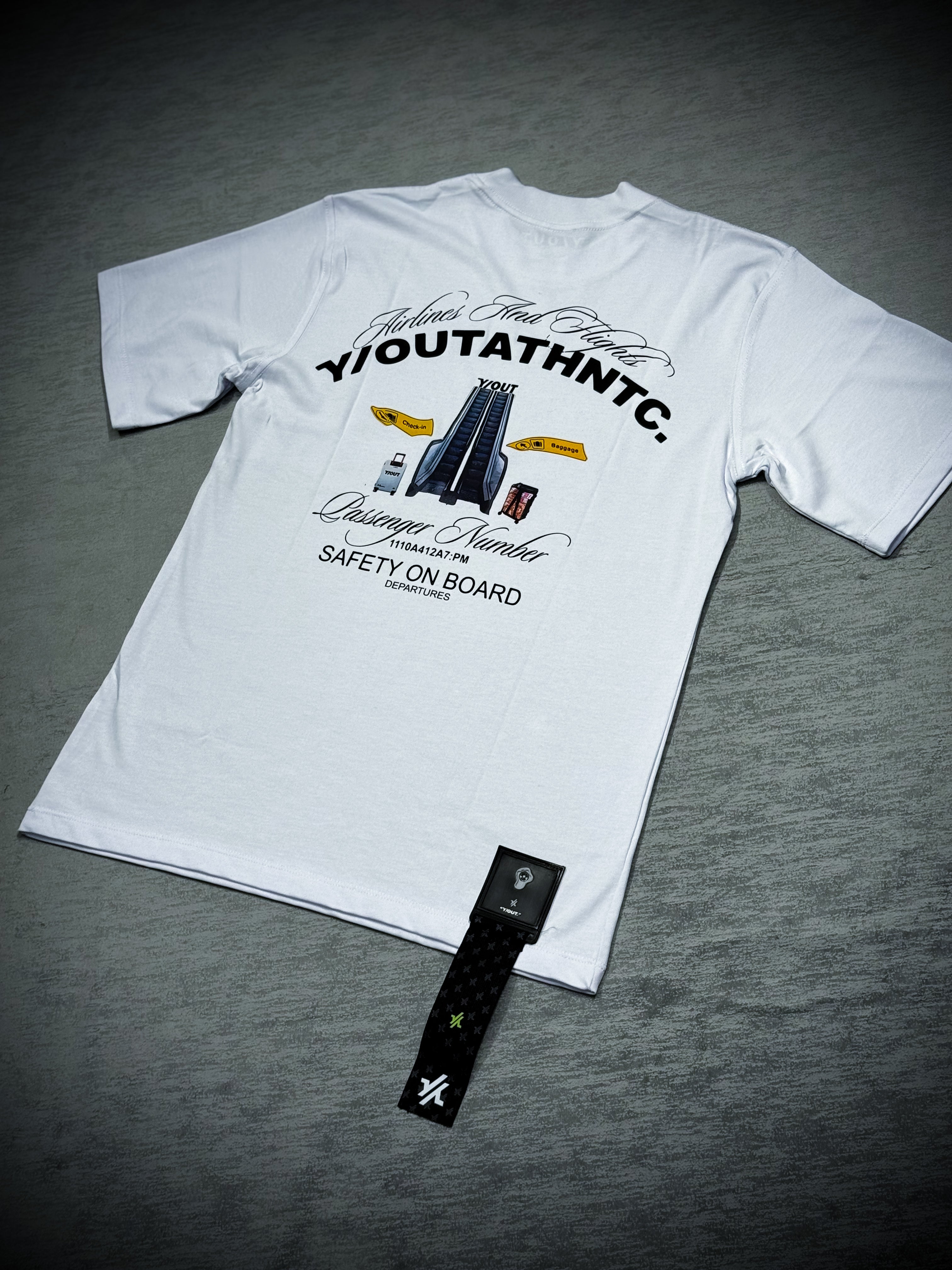 CAMISETA Y/OUT