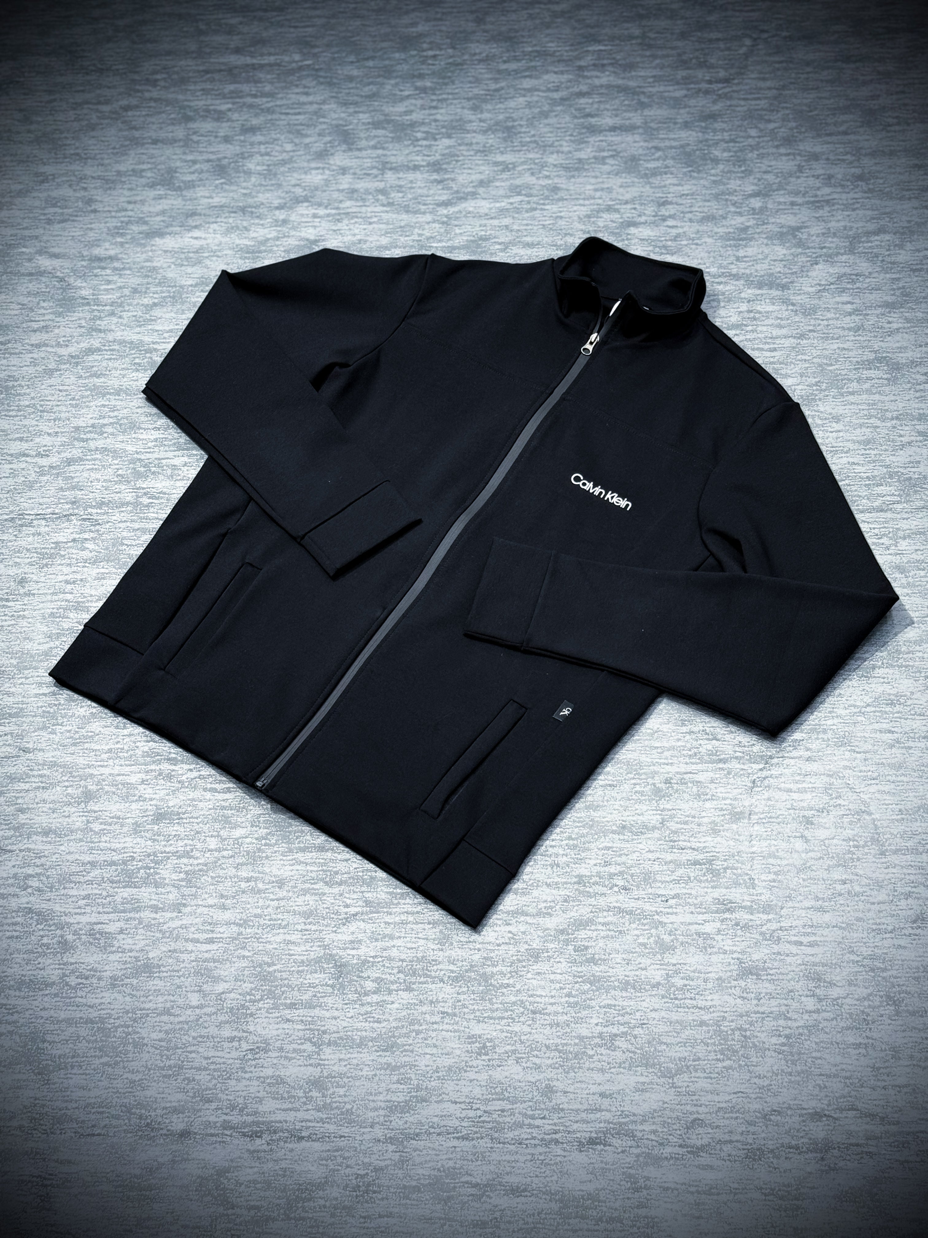 BUZO CALVIN KLEIN