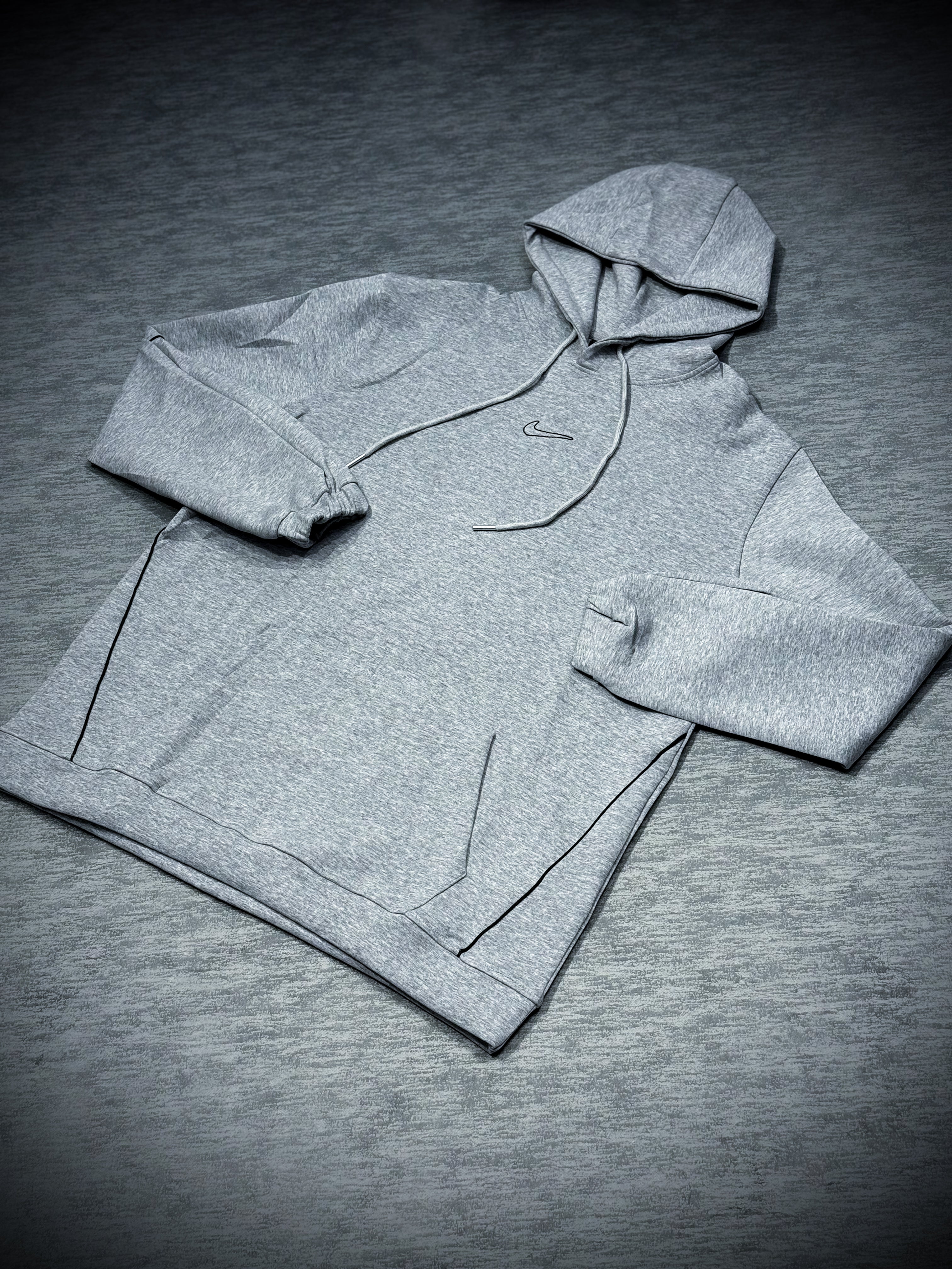 BUZO NIKE