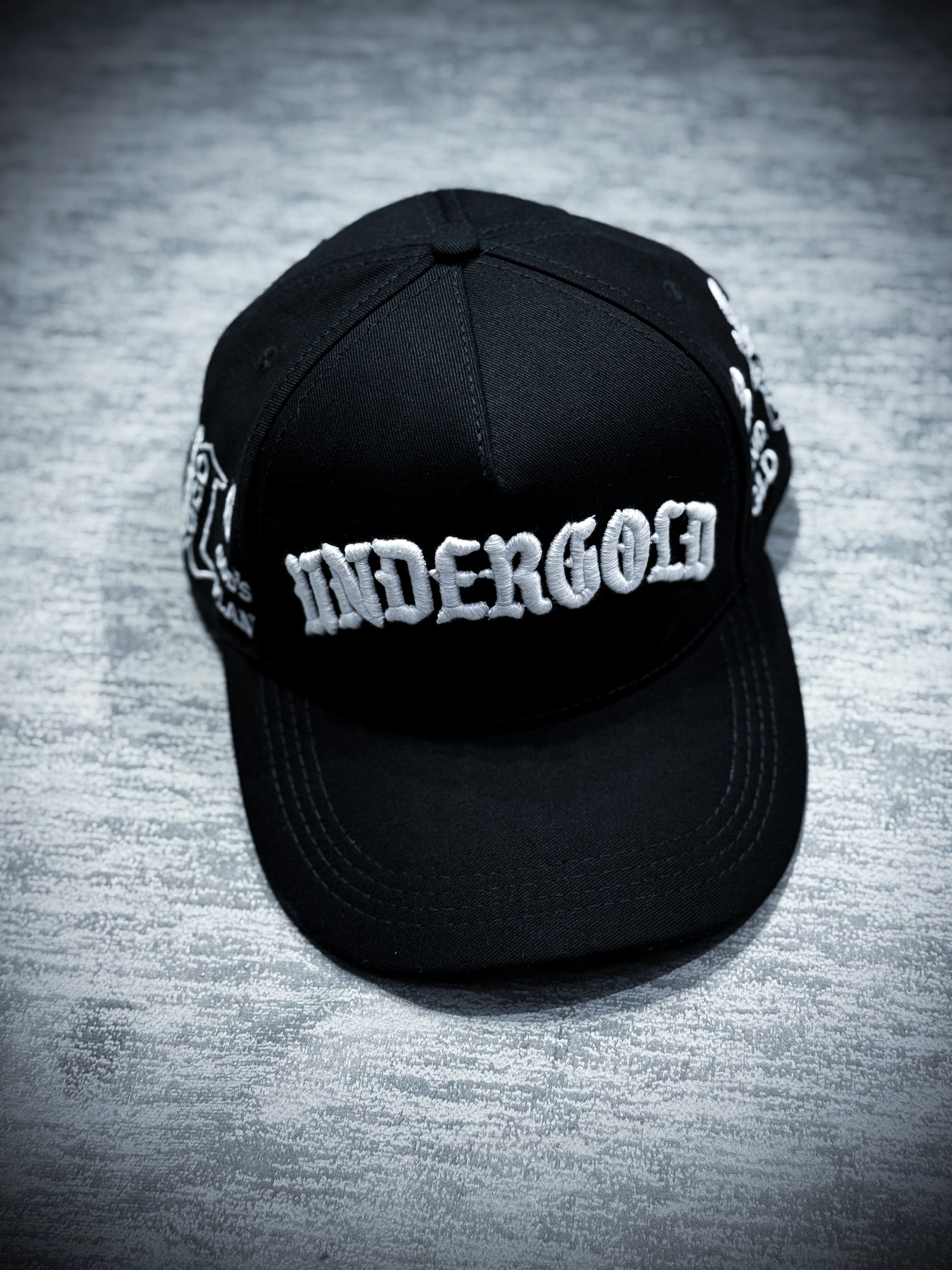 GORRA UNDERGOLD