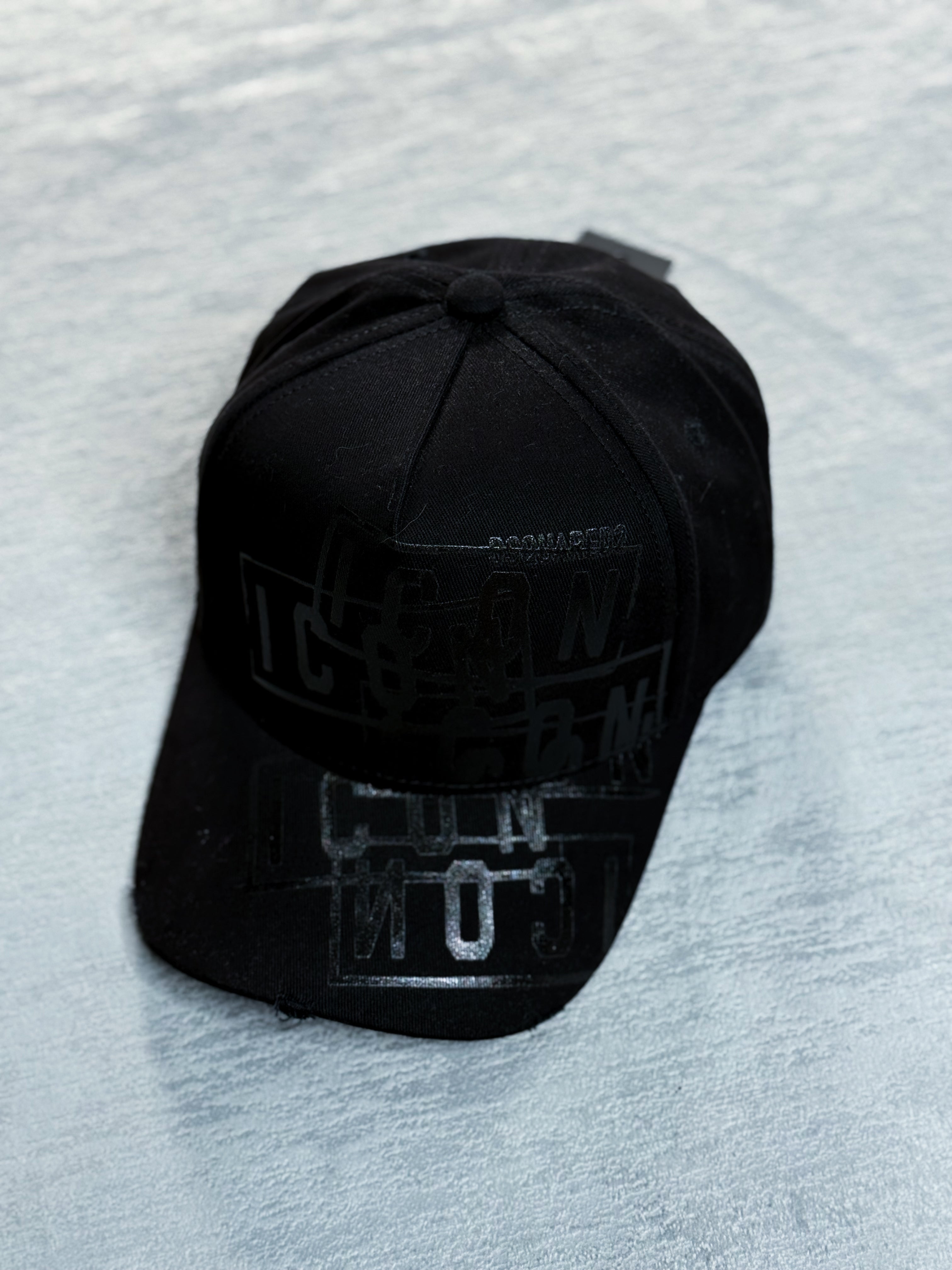 GORRA DSQ2