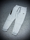 SUDADERA NIKE TECH