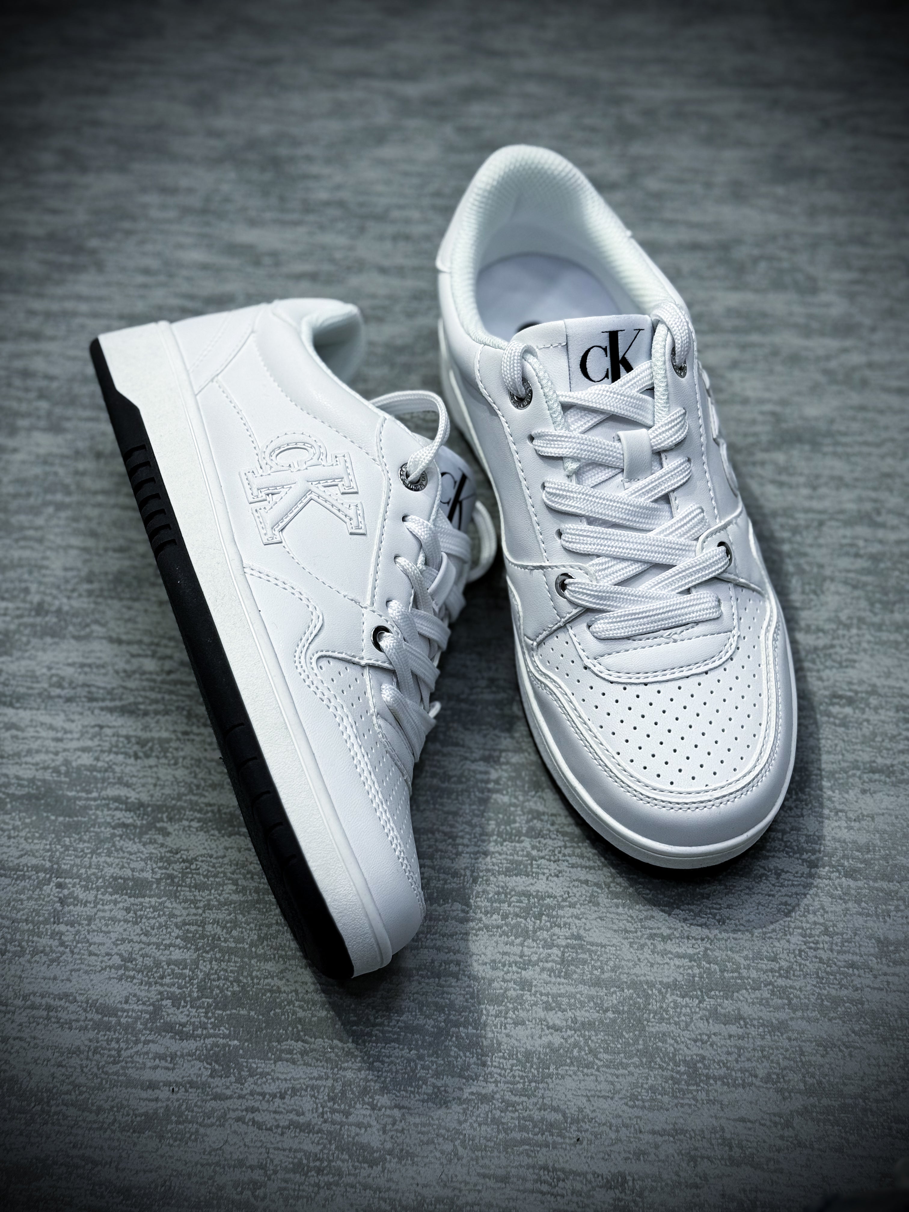 TENIS CALVIN KLEIN
