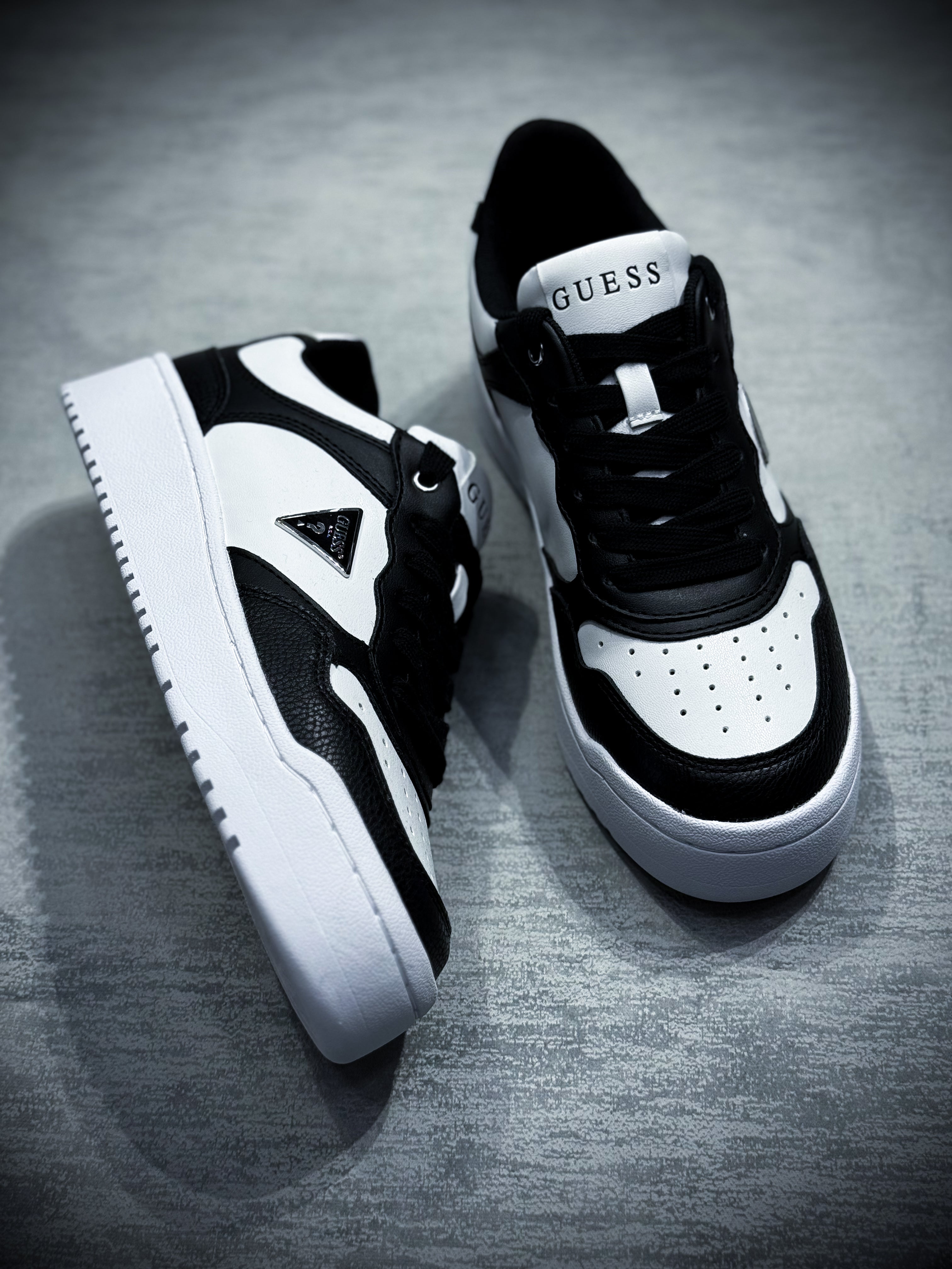 TENIS GUESS